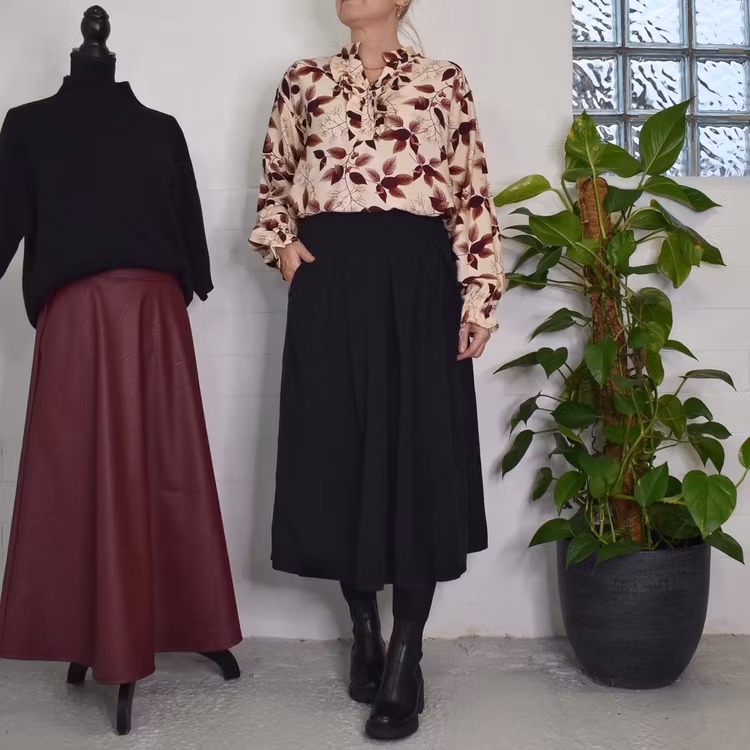 Kjol Cord Ciela SVART - Marta du Chateau