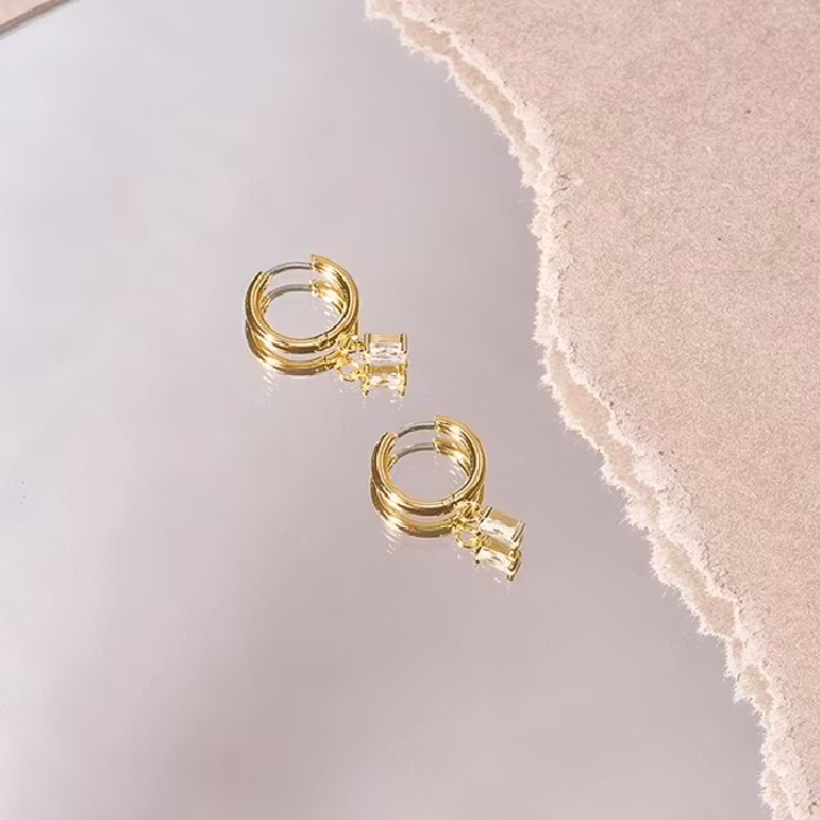 Örhänge Noemi GULD - Veramé