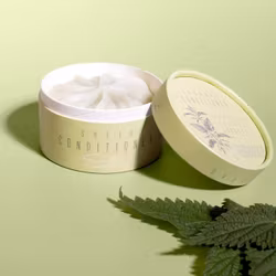 Balsamkaka SOOTHE med Nässla & Åkerfräken 80g - Kali Flowers