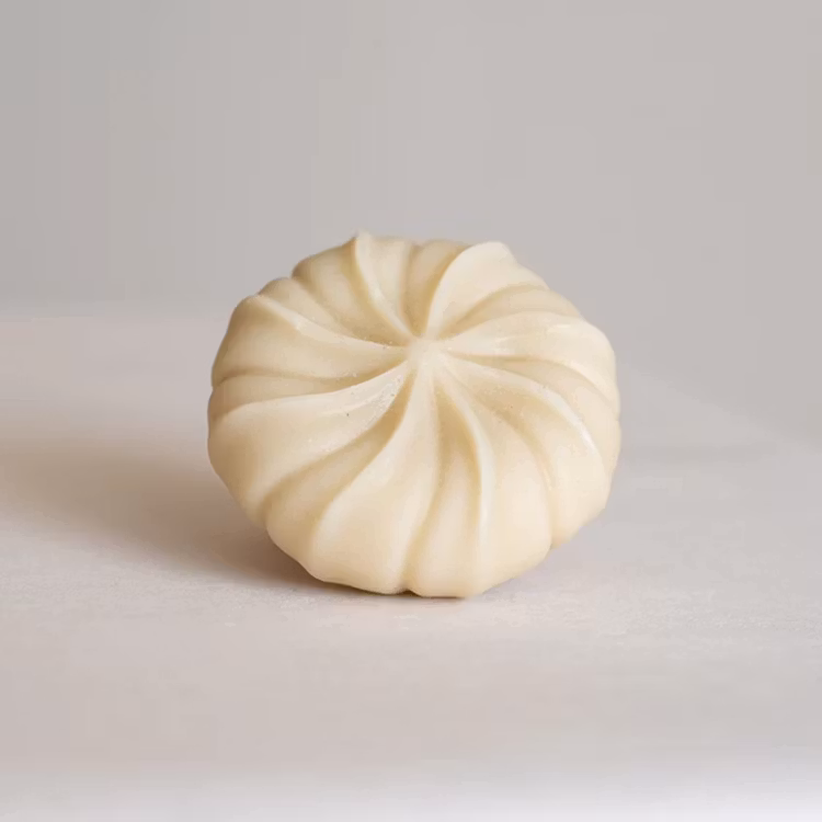 Balsamkaka SOOTHE med Nässla & Åkerfräken 80g - Kali Flowers