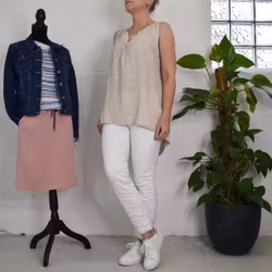 Linne/Ärmlös topp BEIGE