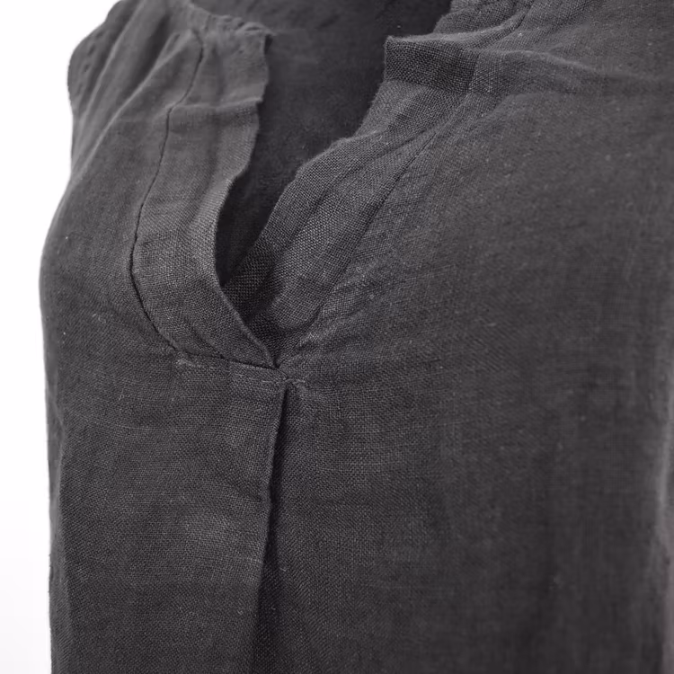 Linne/Ärmlös topp SVART