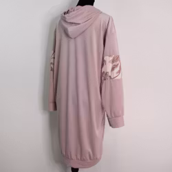 Hoodieklänning Velour Emily Blommig ROSA - Camicia