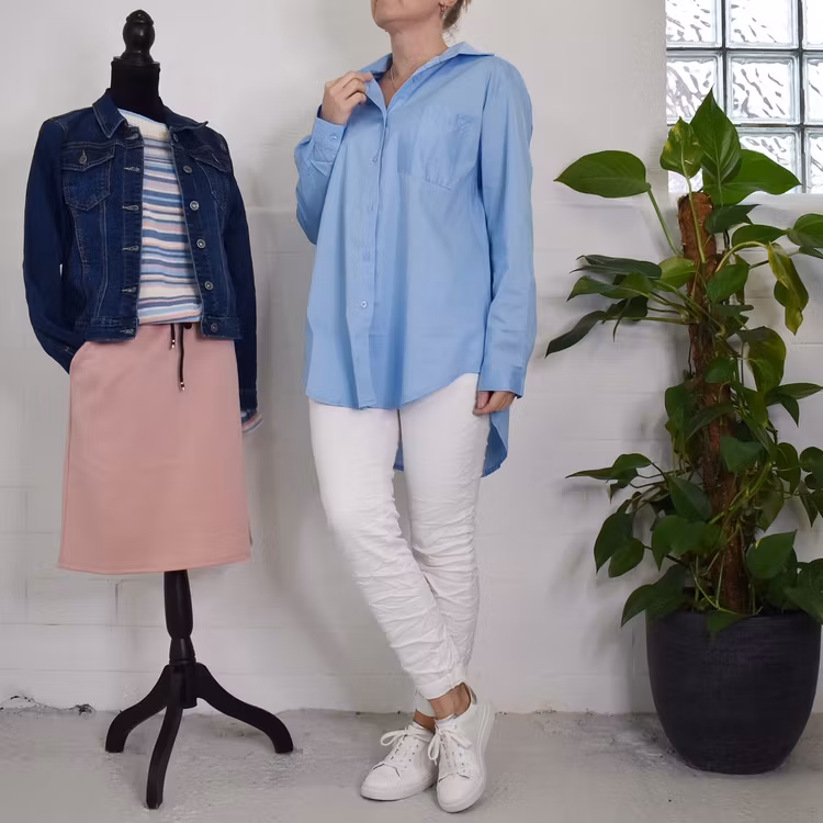 Bomullsskjorta Hanna LJUSBLÅ - Camicia