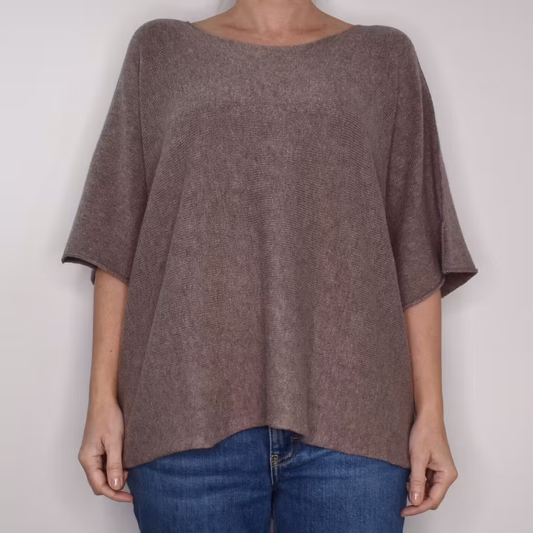 Finstickad Ponchotröja Nessa TAUPE - Mix By Heart