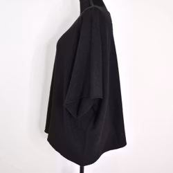 Finstickad Ponchotröja Nessa SVART - Mix By Heart