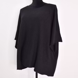 Finstickad Ponchotröja Nessa SVART - Mix By Heart
