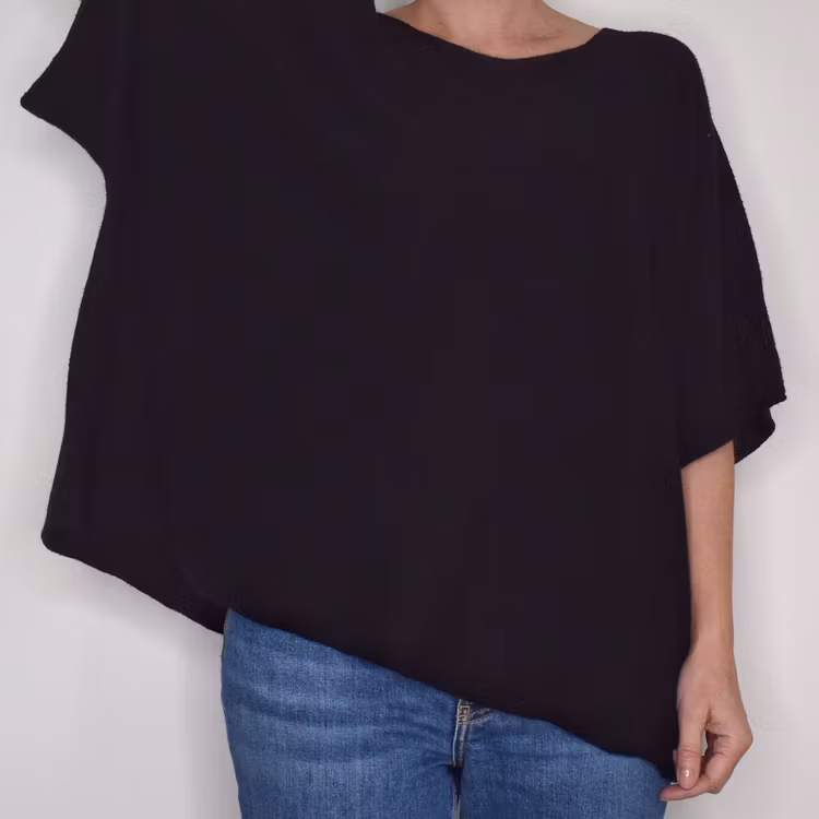 Finstickad Ponchotröja Nessa SVART - Mix By Heart