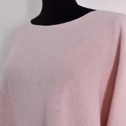 Finstickad Ponchotröja Nessa LJUSROSA - Mix By Heart