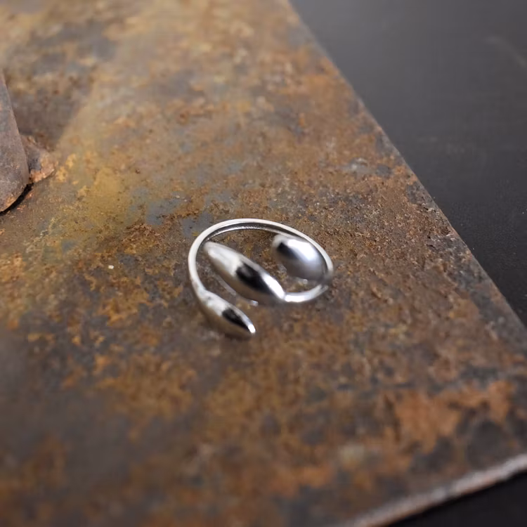 Ring Bea SILVER - The Moshi