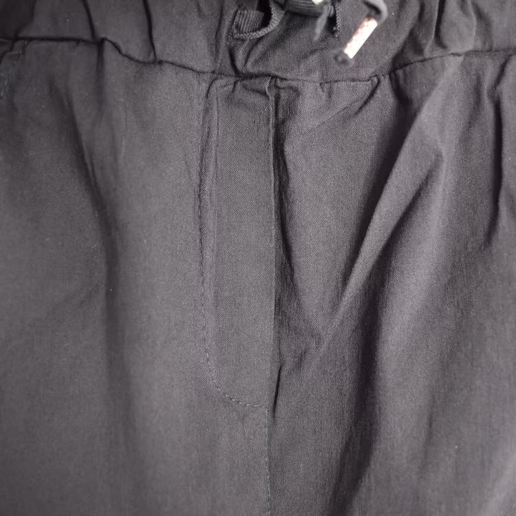 Stretchig Kjol Märta SVART - Mix By Heart