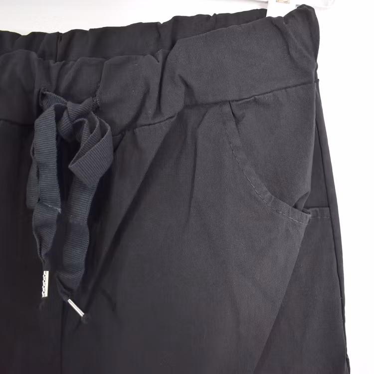 Stretchig Kjol Märta SVART - Mix By Heart