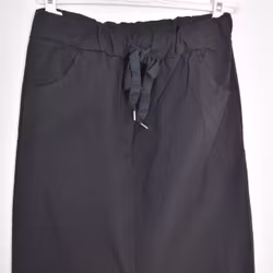 Stretchig Kjol Märta SVART - Mix By Heart