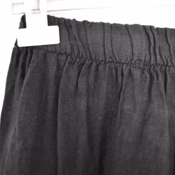 Linnekjol med volanger SVART