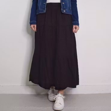 Linnekjol med volanger SVART