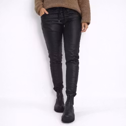 Byxa Lorena Vaxad SVART - Mix By Heart