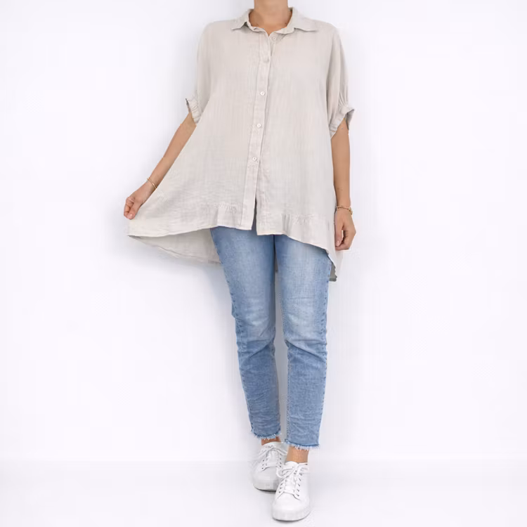 Kort linneskjorta med Volang BEIGE