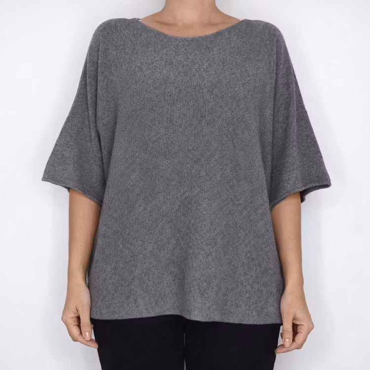 Finstickad Ponchotröja Sia MEDIUM GRÅ - Marta du Chateau