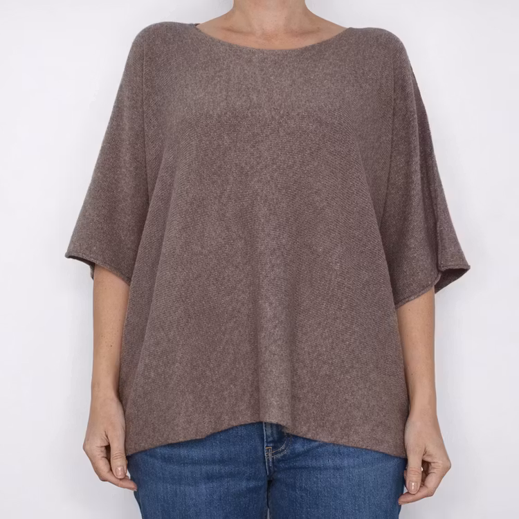 Finstickad Ponchotröja Nessa TAUPE - Mix By Heart