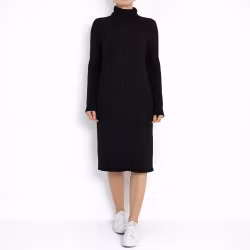 Finstickad Klänning SVART