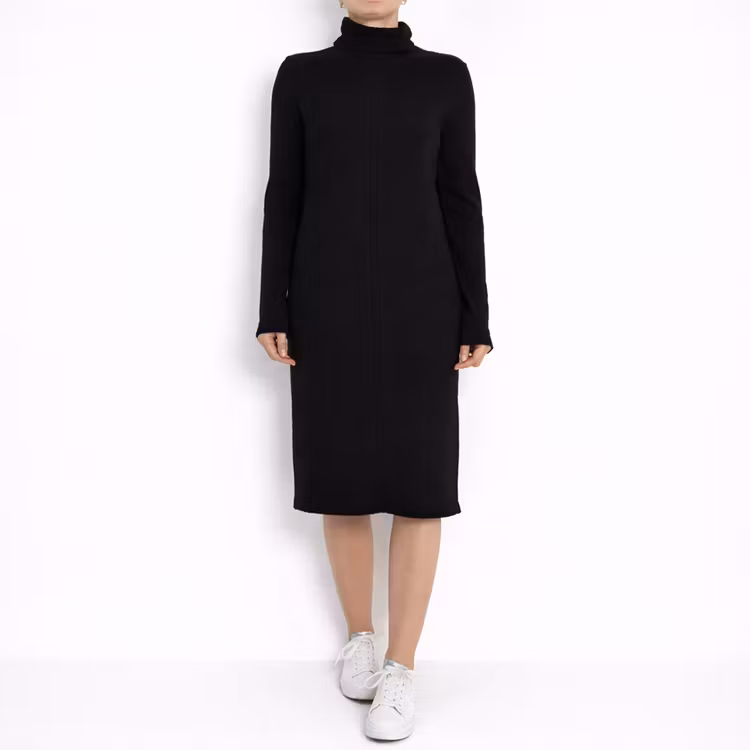 Finstickad Klänning SVART