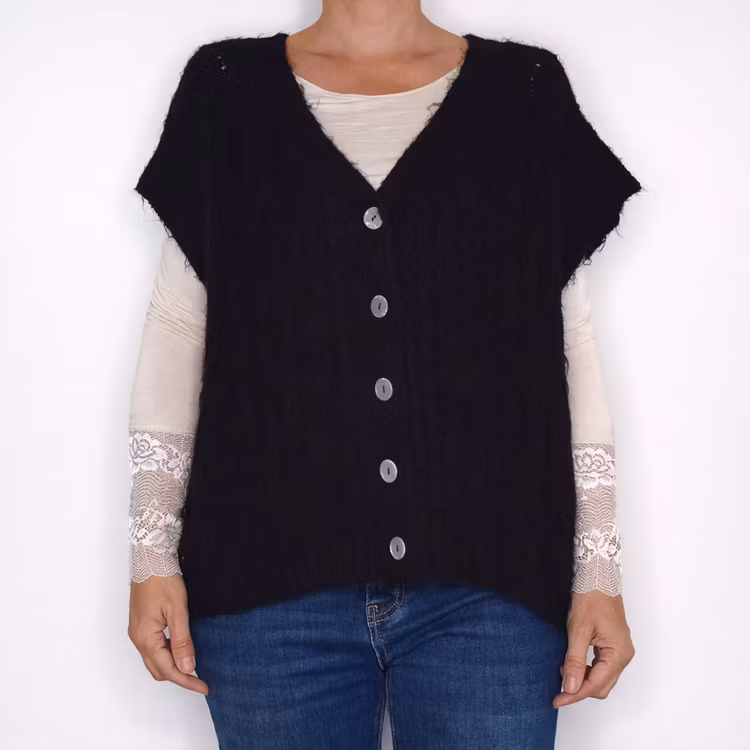 Kabelstickad Kofta SVART