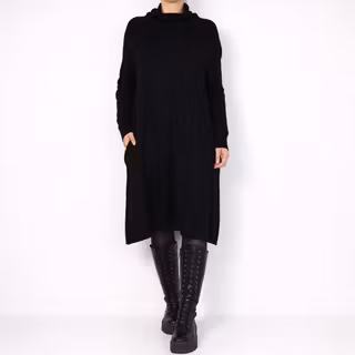 Stickad Klänning med Fickor SVART