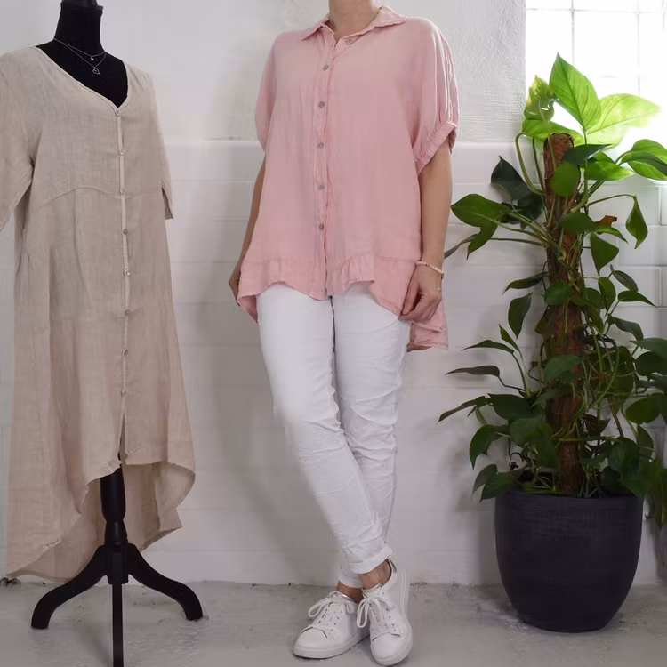 Kort linneskjorta med Volang ROSE