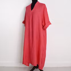 Linneklänning Loella HALLON - Mix By Heart