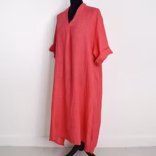 Linneklänning Loella HALLON - Mix By Heart