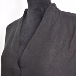 Linneklänning Loella SVART - Mix By Heart