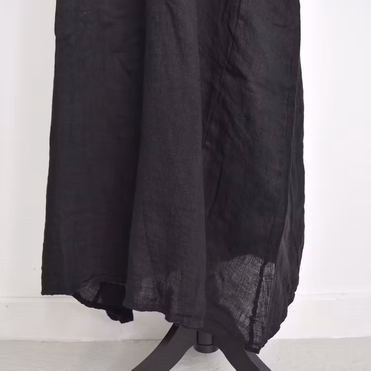 Linneklänning Loella SVART - Mix By Heart