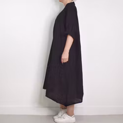 Linneklänning Loella SVART - Mix By Heart