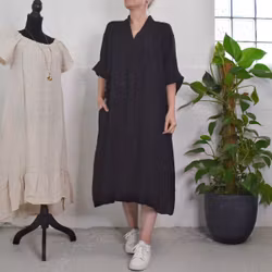 Linneklänning Loella SVART - Mix By Heart