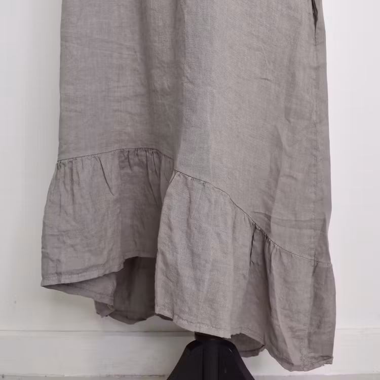 Linneklänning Volang TAUPE