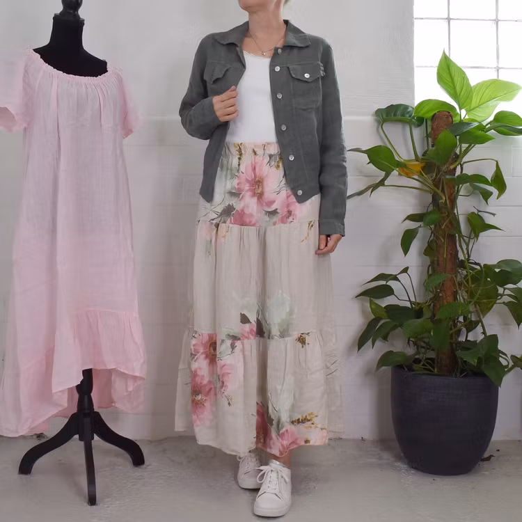 Linnekjol med volanger Blommig BEIGE