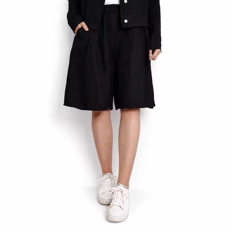 Linneshorts Fickor SVART