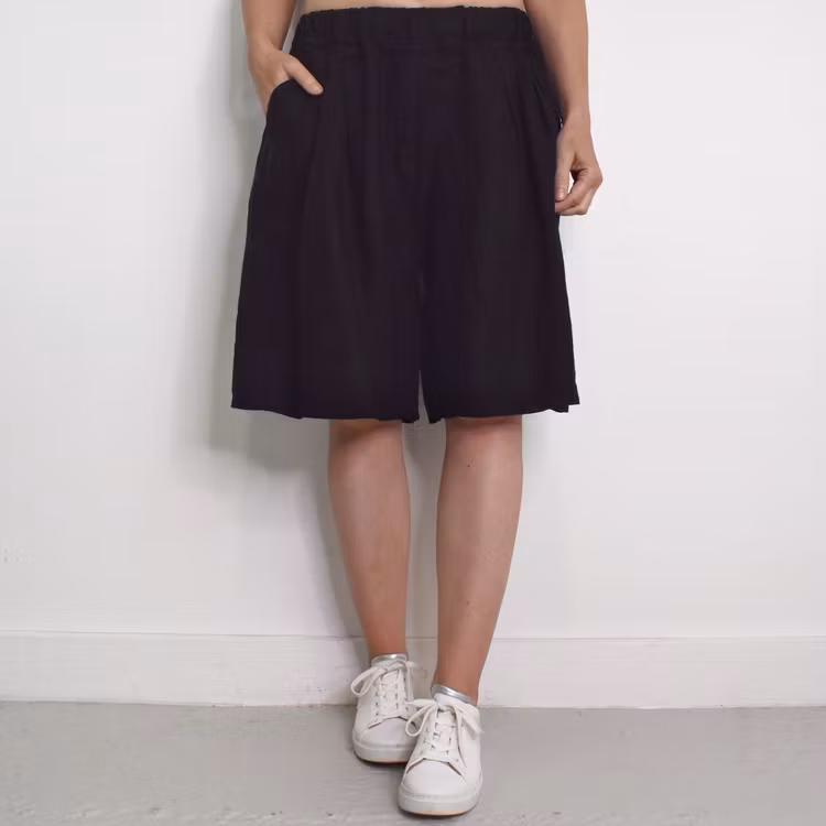 Linneshorts Fickor SVART