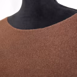 Finstickad Ponchotröja Sia BROWN - Marta du Chateau
