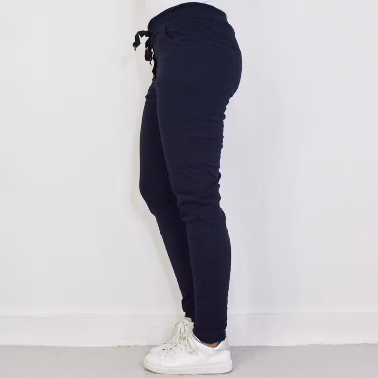 Stretchig Byxa Ellie MÖRKBLÅ