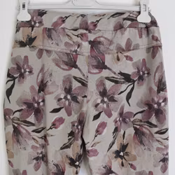 Byxa Signe Blommig BEIGE - Mix By Heart