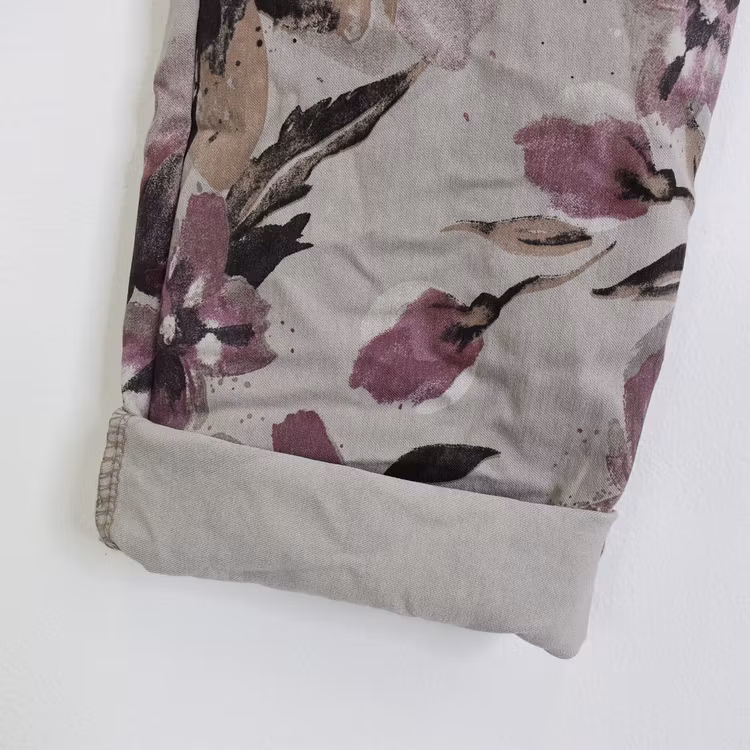 Byxa Signe Blommig BEIGE - Mix By Heart