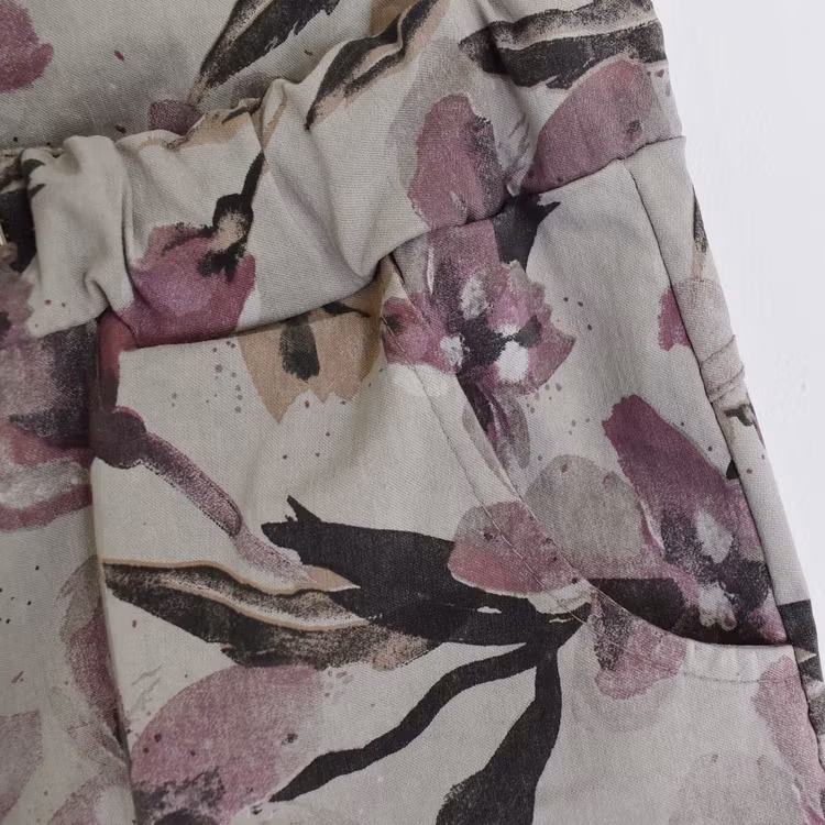 Byxa Signe Blommig BEIGE - Mix By Heart