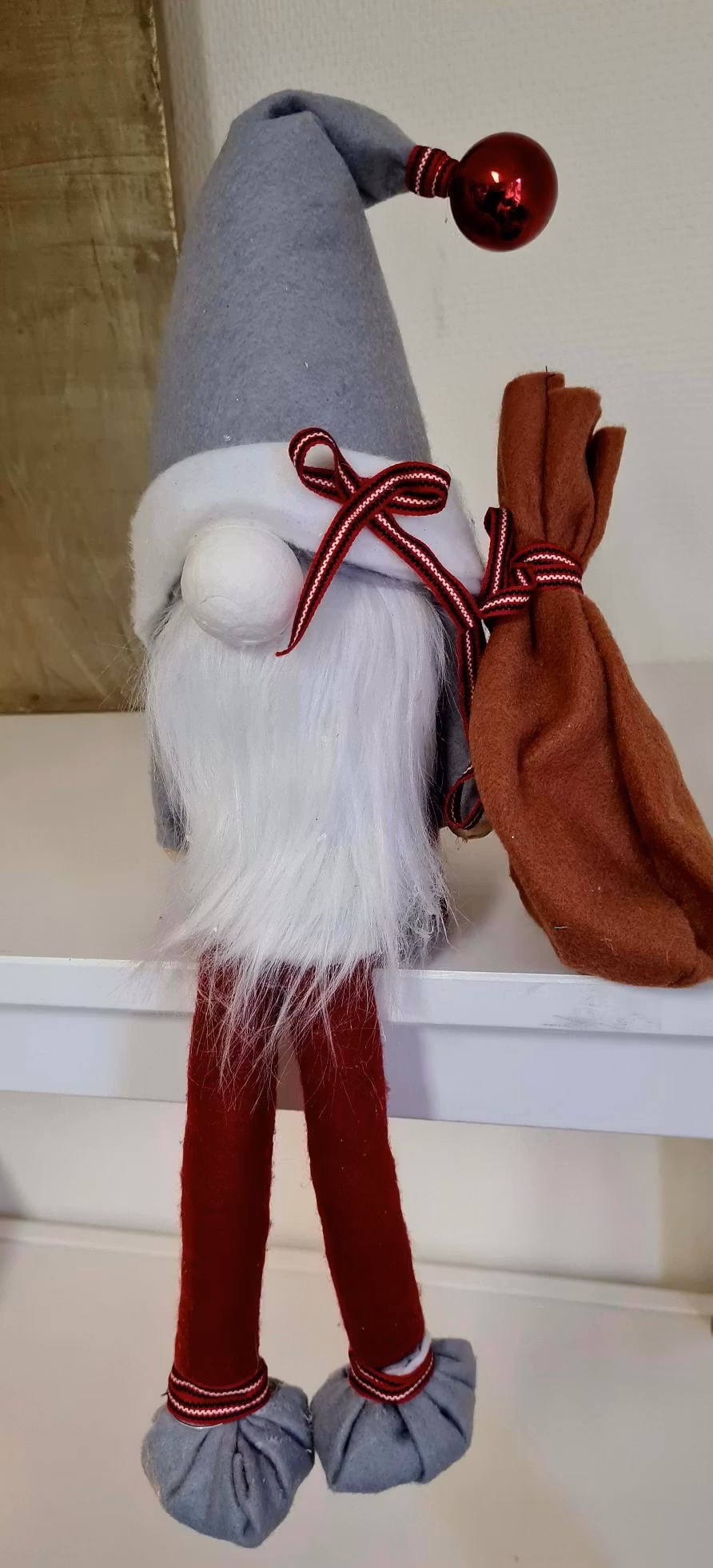 Tomte med säck