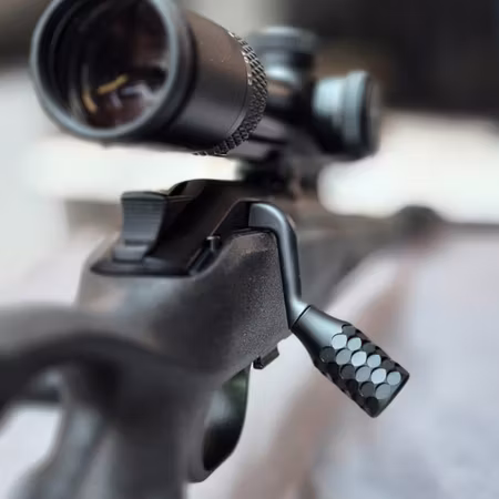 Blaser Slutstycksknopp - DragonScale (Black King) Blank alu-svart bricka för gravering