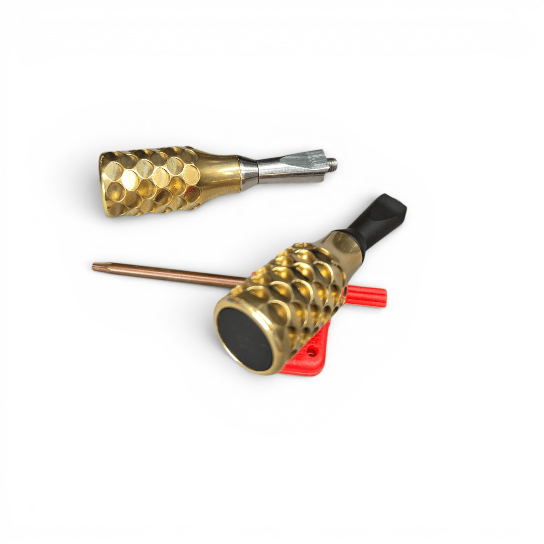 Tikka T1x Slutstyckeshandtag - DragonScale (Golden Heritage)