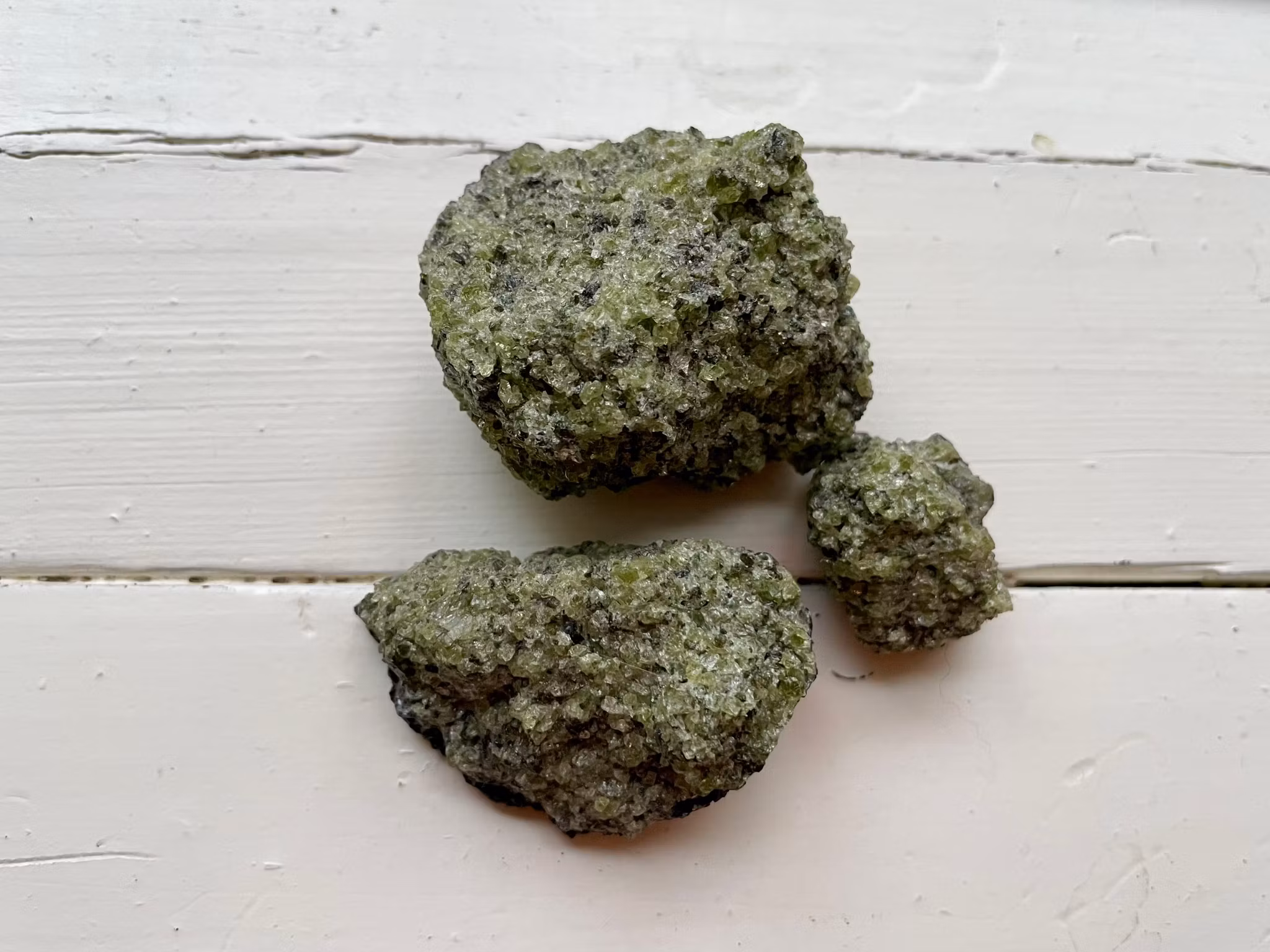 Olivin (Peridot) råa