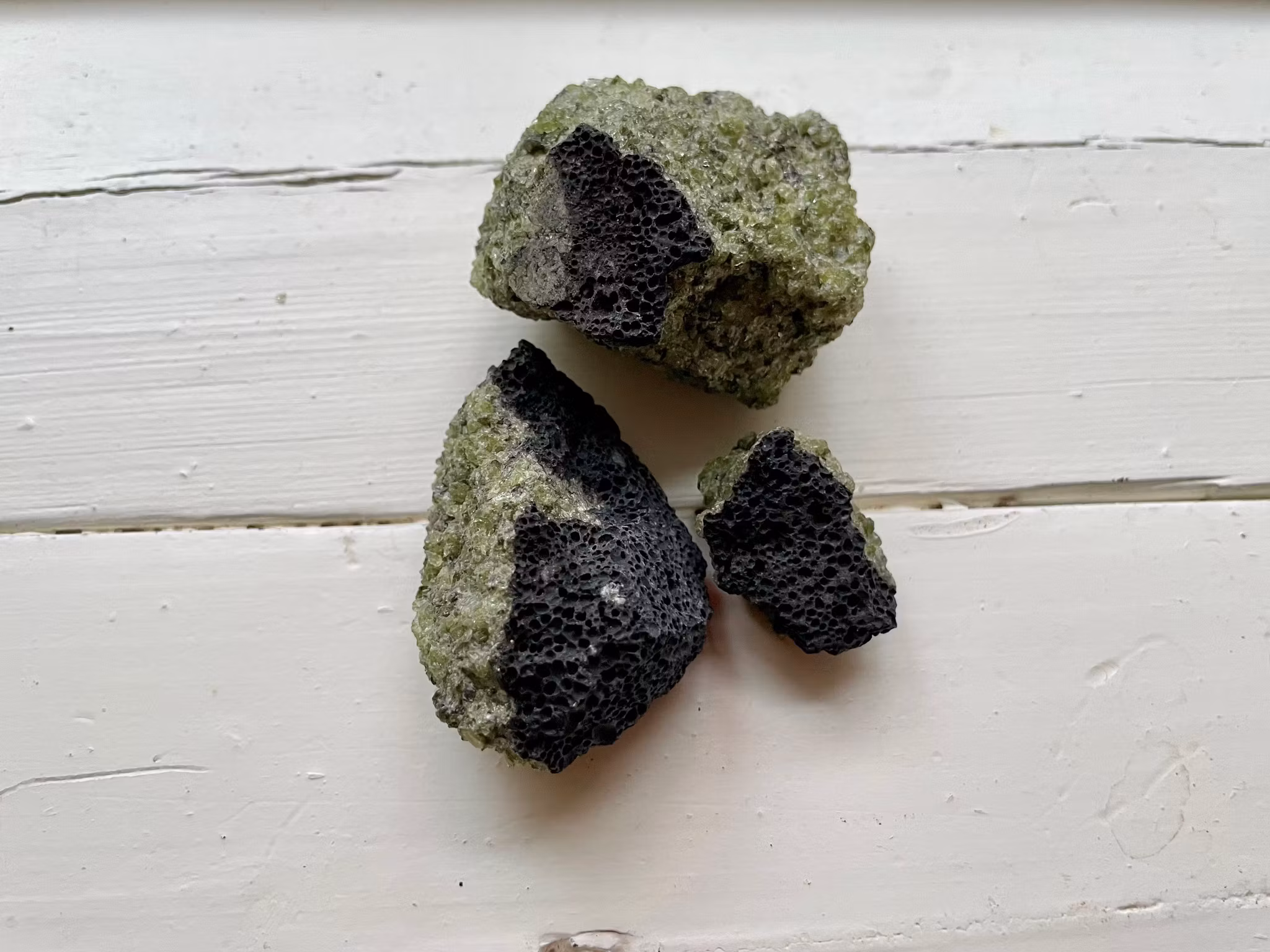 Olivin (Peridot) råa
