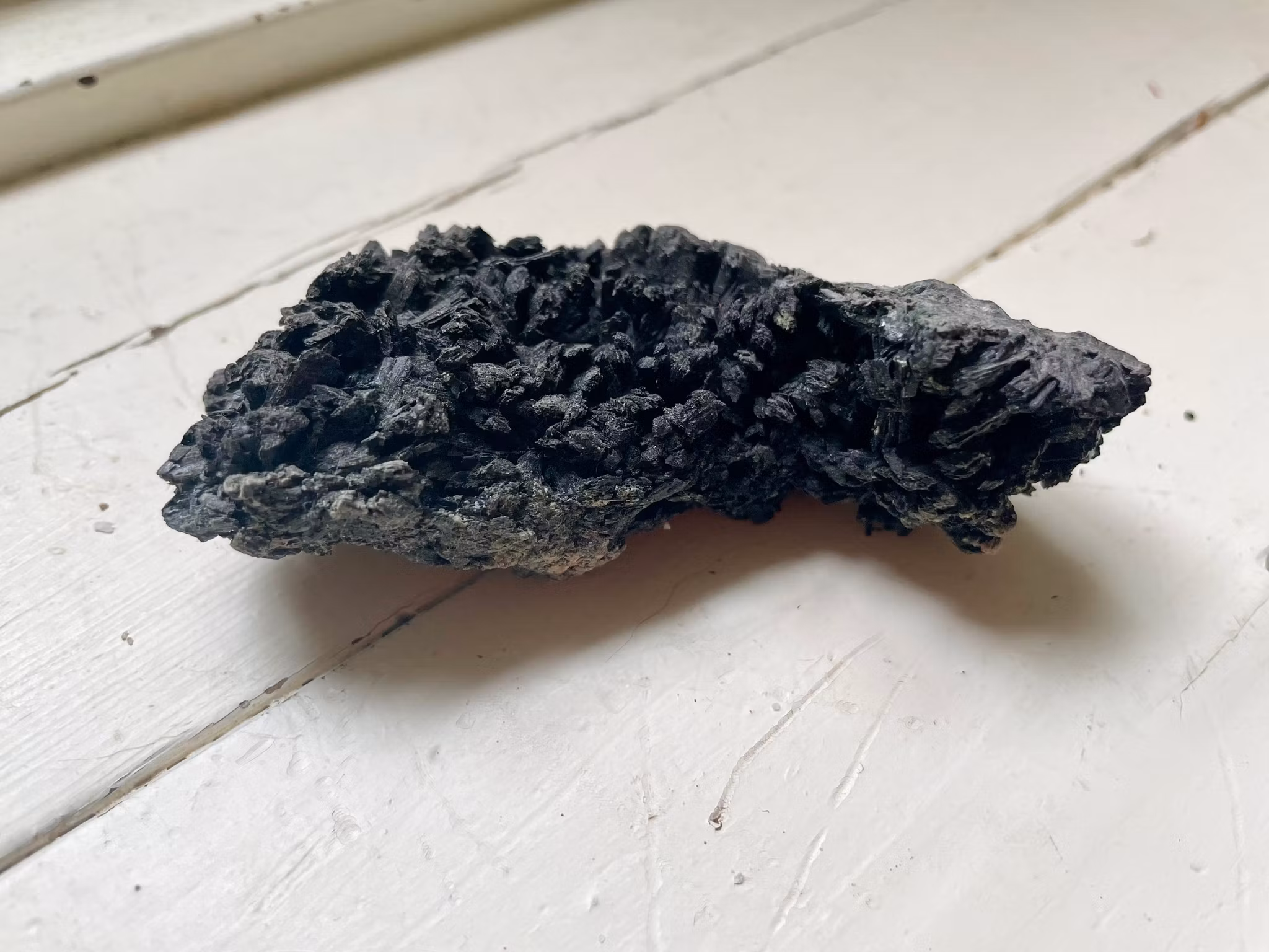 Svart Hornblende