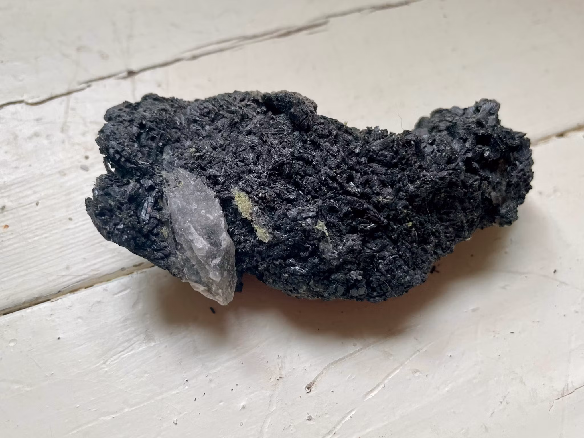 Svart Hornblende